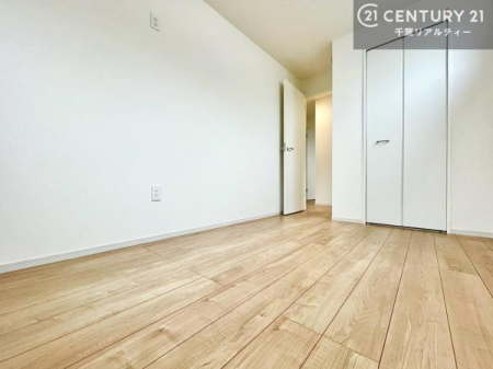 �q������ ���[�͂̂��鋏���ł��B����������������L�X�Ǝg���ċC�������ǂ��ł��I
�L���C�Ȗ��邢�������ŉ߂����̂́A�X�ɂ̂�т�������ł��܂��ˁI