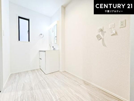 ���ʑ�E���ʏ� �g�Ȃ�𐮂�����ʏ��́A���������厖�ł��I������̐������̂��镵�͋C�����o�I�C�����悭���g�����������܂��B