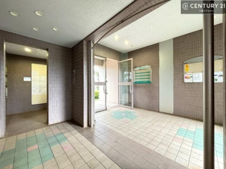 �G���g�����X �u���̕����C�ɂȂ�I�v�u�������Ăǂ�ȏ��H�v�u�����Əڂ����m�肽���I�v�Ǝv������A���C�y�ɂ����k���������B�S���X�^�b�t�����J�ɂ������������܂��B