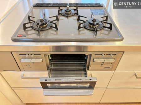 �L�b�`�� �O�����t���L�b�`���I��C�ɉ��x���オ��̂Ń����W��g�[�X�^�[���Ă��オ������������Ȃ�܂��B�������D���Ȃ痿���̕����L����܂����A����w�����������̂������ł��邩������܂���ˁB