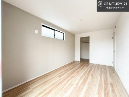 �m�� ���[���[�����Ă��邩�炱���A�������͂����L�X�B�|����Еt�������N�ɂȂ�A���S�n�̗ǂ���炵�������܂��B