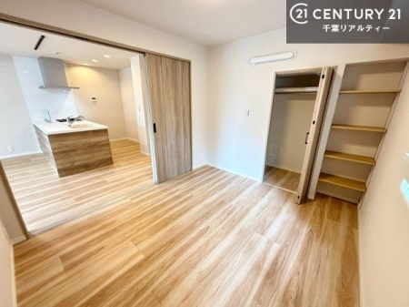 �q������ ���r���O�Ɨאڂ����m���I�e�䂳��͖ڂ��͂��₷����Ƃ����Ȃ���ł����q�l������邪�ł���̂ň��S�I���[�X�y�[�X���t���Ă���̂ł��Еt�����y�X�I