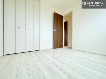 �m�� ���[�X�y�[�X���[���I�������X�b�L�����ڂ��鎖���ł��܂��ˁB
�Ƌ��I�΂Ȃ��V���v���ȃf�U�C���ׁ̈A�Ƌ��I�΂����C�ɓ���̋�ԍ�肪�ł������ł��ˁB