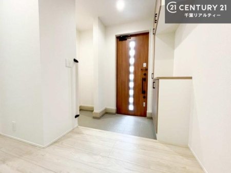 ���� ���֎��[���[�����Ă���̂ŁA���֎��肪�X�b�L���Еt�����q���ɌC�̒u����ɍ���܂���I
