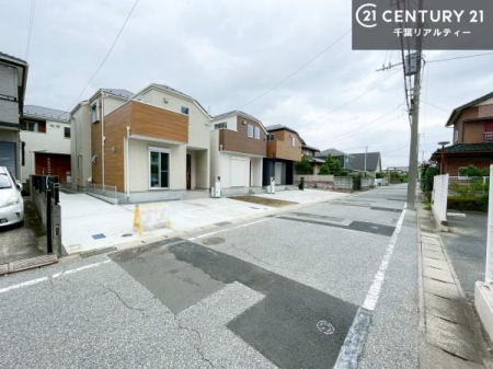�O�ʓ��H�܂ތ��n�ʐ^ ���ӊ���A���q�l�̂���]�ɍ������������ꏏ�ɂ��ē���v���܂��B�Z��[���A�h�o�C�U�[�ɂ�邲���k������܂��B���Ђ͂��₢���킹�ɑ��Ή����܂��I���҂������܂���I