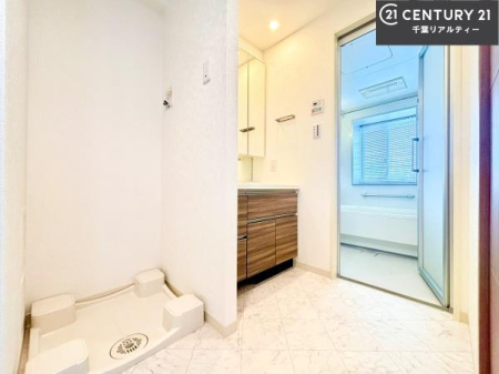 ���ʑ�E���ʏ� �g�Ȃ�𐮂�����ʏ��́A���������厖�ł��I������̐������̂��镵�͋C�����o�I�C�����悭���g�����������܂��B