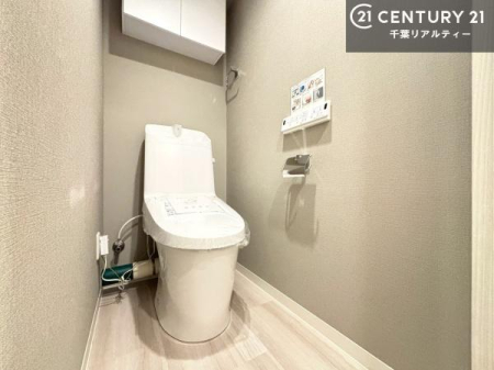 �g�C�� �Ǖt�������R�����̐��֍��B
�{�̂܂�肪�������肵�A�����������₷���d�l�ł��B