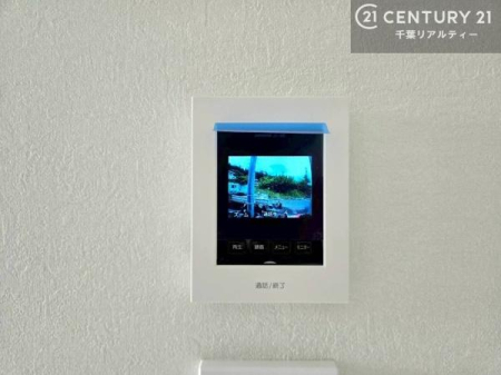 ���̑� TV���j�^�[�t�C���^�[�t�H���������B���K�҂̊���m�F���Ă���Ή��ł��邽�߁A�h�Ɩʂɂ��z�����ꂽ���S�̐ݔ��ł��B