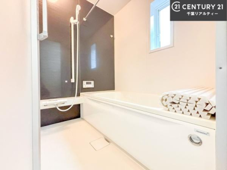 ���� �������������l�̕��͋C�̃o�X���[���́A�����o�Ă��ăo�X�^�C�����[���I
���d���撣���Ă��邲�J���ɂ��D�݂̍���̓����܂����āA�y����ł݂Ă͂������ł��傤���H