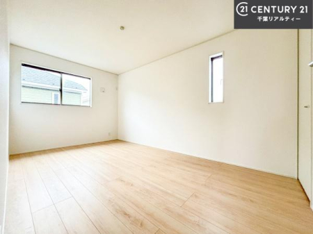 �q������ �|���o�������Ȃ��������́A���q�l�̂������Ƃ��Ă����S�ł��I
���[�X�y�[�X���[�����Ă���̂ŎU�炩�������������T�b�ƕЕt�����܂��I