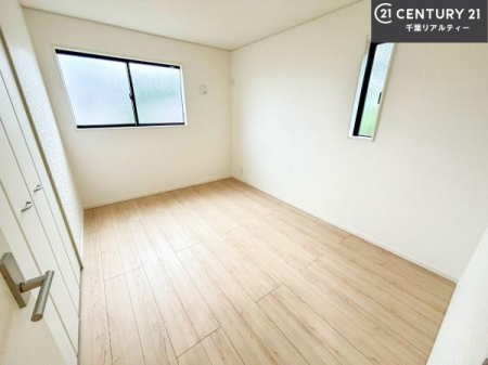 �q������ �|���o�������Ȃ��������́A���q�l�̂������Ƃ��Ă����S�ł��I
���[�X�y�[�X���[�����Ă���̂ŎU�炩�������������T�b�ƕЕt�����܂��I