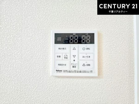 ���̑����� �{�^���̃X�C�b�`�⎩���ł����C�̏������������߁A�킴�킴��������ꂽ��p���������肷��K�v���Ȃ��֗��ł��ˁI