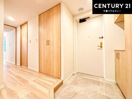 ���� ���ċA���Ă��Ă��A�������܁I�����������Ȃ�A�D�����}������Ă�����ԂɂȂ��Ă��܂��B
���邭��������錺�ւł��I
