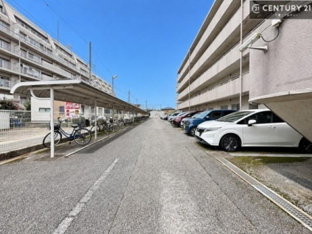  �ڂ����󂫏󋵂��m�肽���ꍇ�͂��C�y�ɂ��₢���킹���������I
���ӊ���A���q�l�̂���]�ɍ������������ꏏ�ɂ��ē���v���܂��B�Z��[���A�h�o�C�U�[�ɂ�邲���k������܂��B