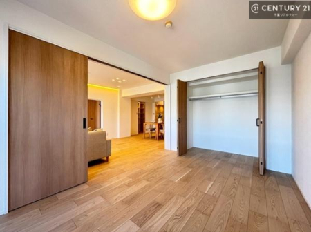 �q������ ���r���O�Ɨאڂ����m���I�e�䂳��͖ڂ��͂��₷����Ƃ����Ȃ���ł����q�l������邪�ł���̂ň��S�I���[�X�y�[�X���t���Ă���̂ł��Еt�����y�X�I