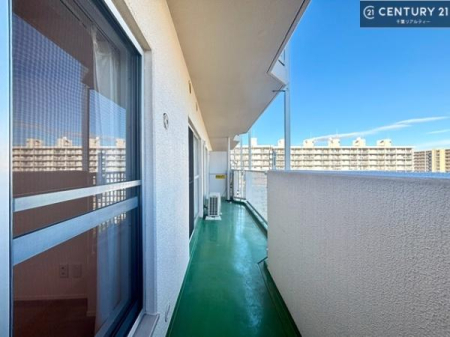 �o���R�j�[ �z������ǍD�ȃo���R�j�[�ł��I���ꂽ���ɂ͐�������n����J���I�Ȏ��Ԃ��y���߂܂��B
