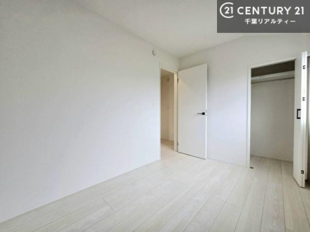 �q������ ���[�͂̂��鋏���ł��B����������������L�X�Ǝg���ċC�������ǂ��ł��I
�L���C�Ȗ��邢�������ŉ߂����̂́A�X�ɂ̂�т�������ł��܂��ˁI