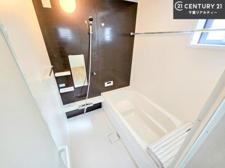���� �������������l�̕��͋C�̃o�X���[���́A�����o�Ă��ăo�X�^�C�����[���I
���d���撣���Ă��邲�J���ɂ��D�݂̍���̓����܂����āA�y����ł݂Ă͂������ł��傤���H