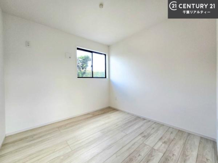�q������ �|���o�������Ȃ��������́A���q�l�̂������Ƃ��Ă����S�ł��I
���[�X�y�[�X���[�����Ă���̂ŎU�炩�������������T�b�ƕЕt�����܂��I