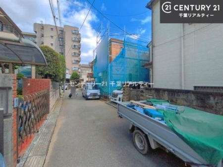�O�ʓ��H�܂ތ��n�ʐ^ ���ӊ���A���q�l�̂���]�ɍ������������ꏏ�ɂ��ē���v���܂��B�Z��[���A�h�o�C�U�[�ɂ�邲���k������܂��B���Ђ͂��₢���킹�ɑ��Ή����܂��I���҂������܂���I
