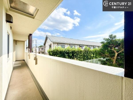 �Z�˂���̒��]�ʐ^ ������������Z��X�ł��I���͂ɂ͍����������Ȃ��A�󂪍L���J����������A�z�������傫���Ղ��邱�Ƃ�����܂���I�C�����̗ǂ������ʂ蔲����X���݂ł��I