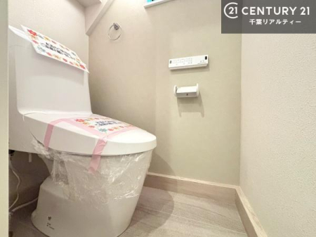 �g�C�� �Ǖt�������R�����̐��֍��B
�{�̂܂�肪�������肵�A�����������₷���d�l�ł��B