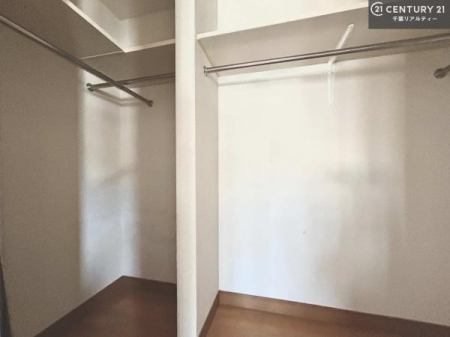 ���[ �E�H�[�N�C���N���[�[�b�g�t���ł��B��������̂��m���Ȃǂ����[���Ă��������ł��ˁI���ɂ���@�������ȂǋG�ߕ��̑傫�ȉƓd�����[�ł��܂��I