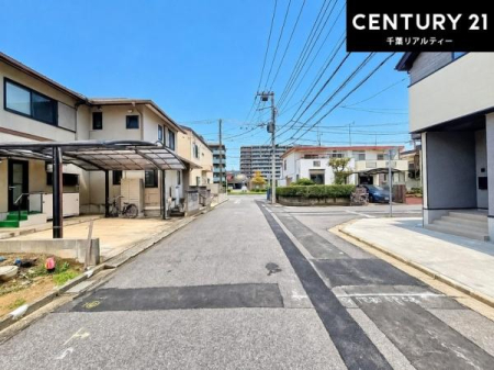 �O�ʓ��H�܂ތ��n�ʐ^ ���ӊ���A���q�l�̂���]�ɍ������������ꏏ�ɂ��ē���v���܂��B�Z��[���A�h�o�C�U�[�ɂ�邲���k������܂��B���Ђ͂��₢���킹�ɑ��Ή����܂��I���҂������܂���I