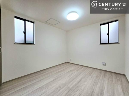 ���̑����� �����͂��ł��\�ƂȂ��Ă���܂��̂ŁA���s���ɍ��킹�ď_��ɂ��ē��������܂��B���ۂ̎�����ݔ��A�����������ӊ��Ȃǂ����킹�Ă��m�F���������܂��̂ŁA���C�y�ɂ��₢���킹���������B