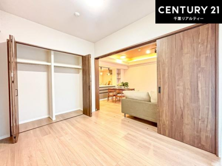 �q������ ���r���O�Ɨאڂ����m���I�e�䂳��͖ڂ��͂��₷����Ƃ����Ȃ���ł����q�l������邪�ł���̂ň��S�I���[�X�y�[�X���t���Ă���̂ł��Еt�����y�X�I