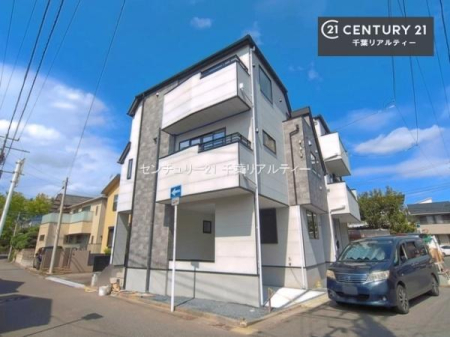 ���n�O�ώʐ^ �z������A���ʂ��ǍD�ȗ��n�I
���ӊ��⑼�������܂Ƃ߂Ă��ē��\�ł��I�s���Y�̎��Ȃ�ǂ�Ȏ��ł����C�y�ɂ����k���������B