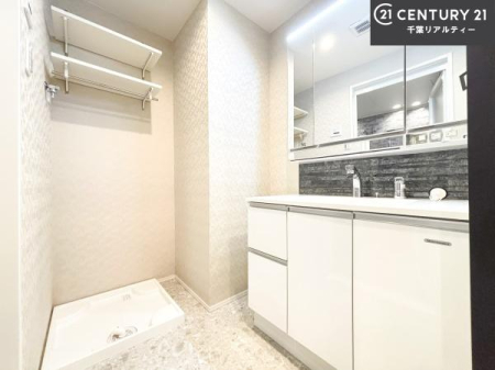 ���ʑ�E���ʏ� �g�Ȃ�𐮂�����ʏ��́A���������厖�ł��I������̐������̂��镵�͋C�����o�I�C�����悭���g�����������܂��B