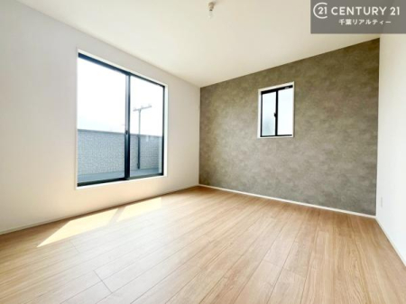 �Q�� �D���������������ޗm���́A���̖ڊo�߂��C�������ǂ������ł��ˁB���������Ԃ��������Ɖ߂������Ƃ��ł��܂��B�D�����F�����̃t���[�����O���ǂ�ȉƋ�ɂ��}�b�`���܂��I�i�{�H��j