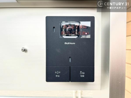 ���̑� TV���j�^�[�t�C���^�[�t�H���������B���K�҂̊���m�F���Ă���Ή��ł��邽�߁A�h�Ɩʂɂ��z�����ꂽ���S�̐ݔ��ł��B