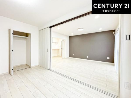 �q������ ���r���O�Ɨאڂ����m���I�e�䂳��͖ڂ��͂��₷����Ƃ����Ȃ���ł����q�l������邪�ł���̂ň��S�I���[�X�y�[�X���t���Ă���̂ł��Еt�����y�X�I