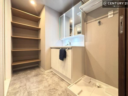 ���ʑ�E���ʏ� �g�Ȃ�𐮂�����ʏ��́A���������厖�ł��I������̐������̂��镵�͋C�����o�I�C�����悭���g�����������܂��B