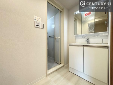 ���ʑ�E���ʏ� �g�Ȃ�𐮂�����ʏ��́A���������厖�ł��I������̐������̂��镵�͋C�����o�I�C�����悭���g�����������܂��B