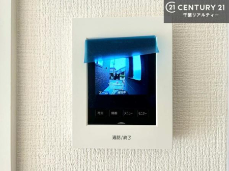 ���̑� TV���j�^�[�t�C���^�[�t�H���������B���K�҂̊���m�F���Ă���Ή��ł��邽�߁A�h�Ɩʂɂ��z�����ꂽ���S�̐ݔ��ł��B