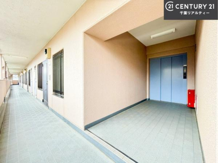 ���̑����p�� �G���x�[�^�[�����ŁA���X�̈ړ������K�B
�����̓��₨�ו��̑������ł��A�X���[�Y�ɂ��A��������܂��I