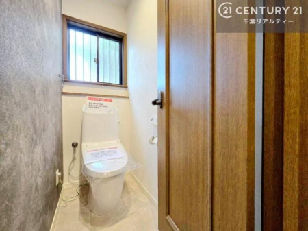 �g�C�� �������֍��ɂ��A�~��͕֍����g�����ł���̂ŗ₽���֍��ɍ��炸�ɍςފ������d�l�ł��I