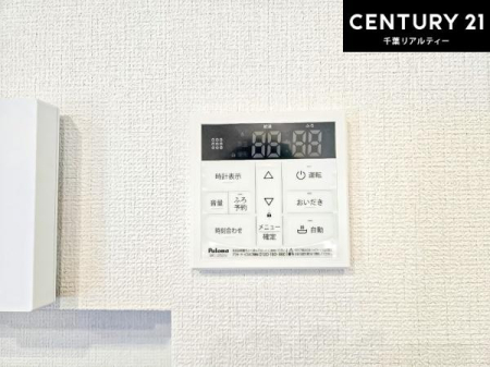 ���̑����� �{�^���̃X�C�b�`�⎩���ł����C�̏������������߁A�킴�킴��������ꂽ��p���������肷��K�v���Ȃ��֗��ł��ˁI