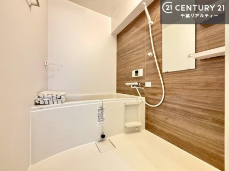 ���� 1���̔�����������Ɩ����Ă���闁���ł��B
�������̑f�G�ȃ����N�[�[�V�����ꏊ�ł��I
