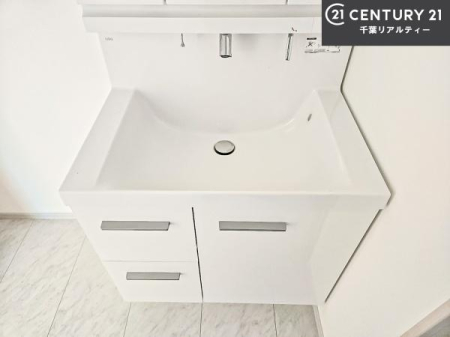���ʑ�E���ʏ� �[�����ʑ�{�E���́A�������˂ɂ����̂ł�����ꂪ�y�X�I���������ۂĂ܂��I
�L���C�Ȑ��ʏ��Ŏ��������̃��`�x�[�V�������オ��܂��ˁI