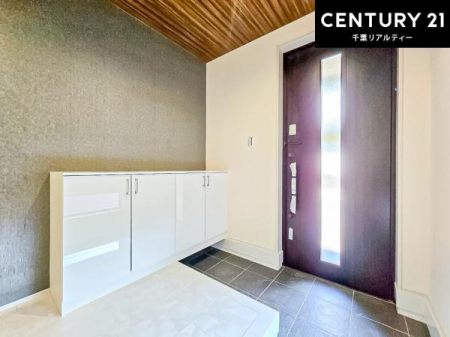 ���� ���ċA���Ă��Ă��A�������܁I�����������Ȃ�A�D�����}������Ă�����ԂɂȂ��Ă��܂��B
���邭��������錺�ւł��I