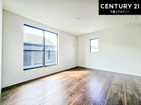 �Q�� �o���R�j�[�ɖʂ��Ă���m���ł��B���邭�����肪����A���C����������ł��܂��I���N���āA�O�ɏo�Ĕw�L�т����[�ċz�����ǂ������}������邱�Ƃ��ł��܂��B