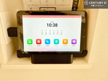 ���̑� TV���j�^�[�t�C���^�[�t�H���������B���K�҂̊���m�F���Ă���Ή��ł��邽�߁A�h�Ɩʂɂ��z�����ꂽ���S�̐ݔ��ł��B