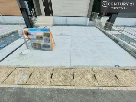 ���ԏ� �J�[�X�y�[�X�͕����2�䒓�ԉ\�Ȃ�Ƃ肠��݌v�B���ԓ��m�̓���ւ����s�v�Ȃ��߁A�����̒ʋ΂₨�o�������X���[�Y�ɍs���܂��B