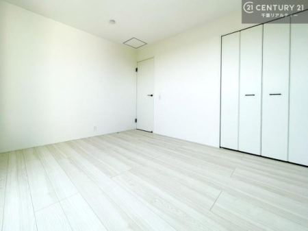 �m�� ���[�X�y�[�X���[���I�������X�b�L�����ڂ��鎖���ł��܂��ˁB
�Ƌ��I�΂Ȃ��V���v���ȃf�U�C���ׁ̈A�Ƌ��I�΂����C�ɓ���̋�ԍ�肪�ł������ł��ˁB