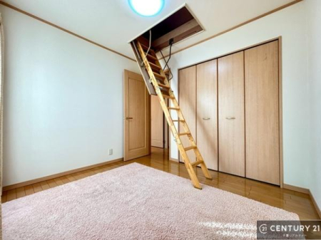 �q������ �V���v���Ń��C�A�E�g���₷���m���́A���q�l�̂������Ƃ��Ă��œK�B�����ɍ��킹�ď_��ɂ��g�����������܂��B