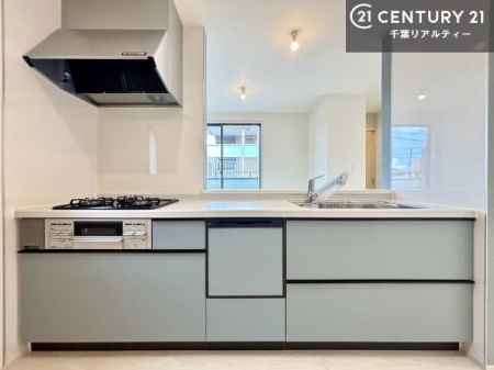 �L�b�`�� ���[�X�y�[�X���L�x�ŁA�����X�y�[�X���X�b�L���ƕЕt���Ђ�`�����p�ł��܂��I
���K�ɍ�Ƃ��ł��A�Ǝ��̌����A�b�v�I�����̗���������܂��I